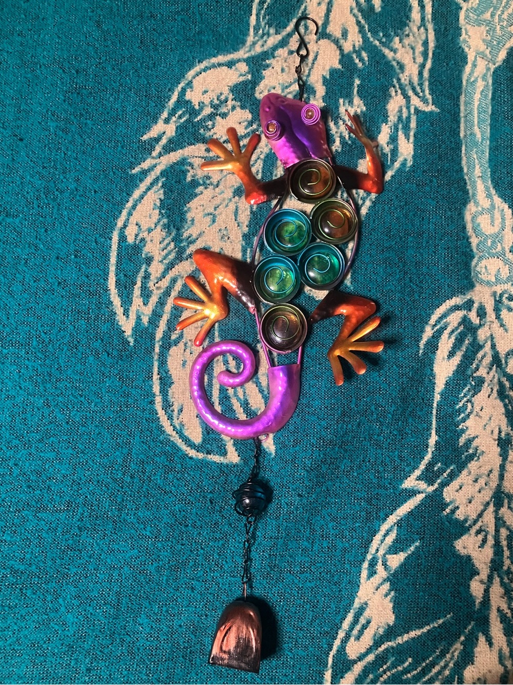 Earthbound Trippy Chameleon Wind Chime NEW